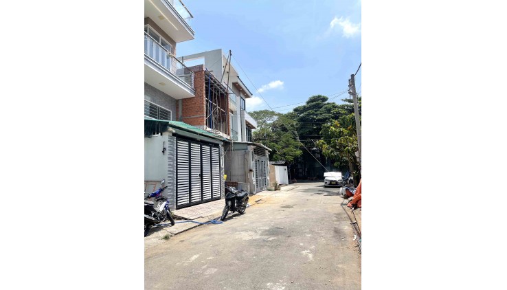 Bán Nhà 4 Tầng Hẻm 7m 68m2_4.2x16 Gần Tuyến Metro XLHN Hiệp Phú Thủ Đức Chỉ 7.7 tỷ Hiếm Có